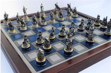 Franklin Mint Civil War Chess Table And Set
