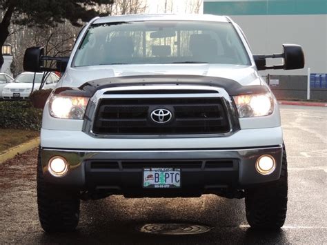 2010 Toyota Tundra Double Cab 4x4 V8 57 L 1 Owner Lifted