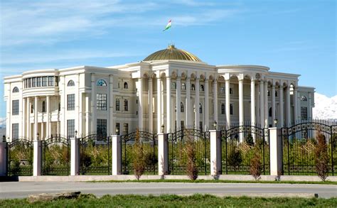 Visiter Dushanbe Presidential Palace