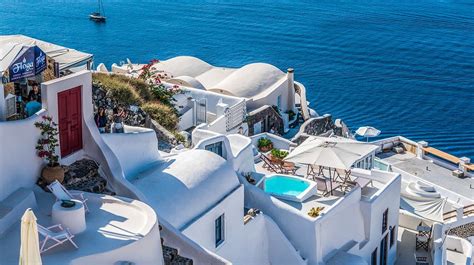 How To Travel From Athens To Santorini
