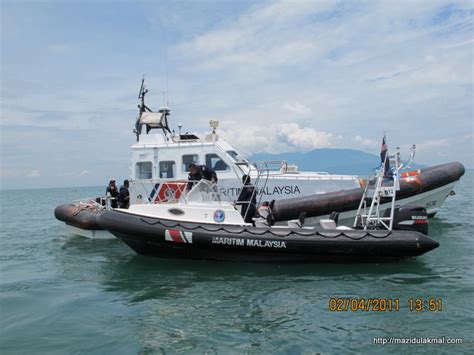 The akademi maritim sultan ahmad shah (amsas) or malaysian maritime enforcement agency academy is a coast guard academy. BERSAMA MAZIDUL: Minyak Cap Kapak