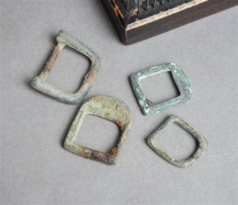 Set Of 4 Antique Brass Belt Buckles Parts Connectors Dark Etsy
