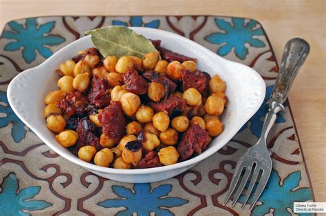 Garbanzos Con Chorizo Al Pimentón Receta De Cocina Fácil Sencilla Y