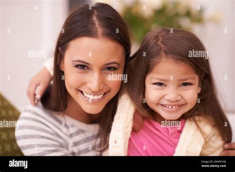 Más Feliz Cuando Theyre Juntos Retrato De Una Madre Y Una Hija