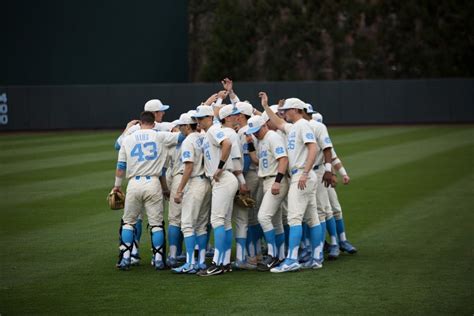 Team Contributions Move Unc Baseball On To College World Series The