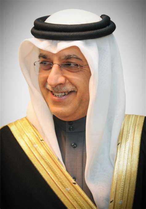 يا أوفى زوجة وأحن أم يا رمز التضحية والوفاء يا من ملكتي قلوب الاحبة والاهل والاصدقاء لقد كنت معي. سلمان بن إبراهيم يهنئ وزير الداخلية بمنحه وسام الأمير نايف للأمن العربي - صحيفة الوطن