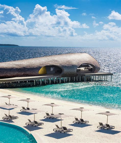 The St Regis Maldives Vommuli Resort Introduces Private Island