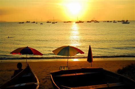 Este período teve como prenúncio as comemorações do 1.º de maio desse ano, levadas a cabo pela intersindical. Prefeitura traça planos para enfrentar o verão mais quente ...