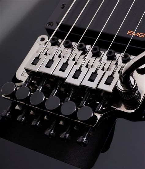 Which Is Better Locking Tuners Vs Floyd Rose