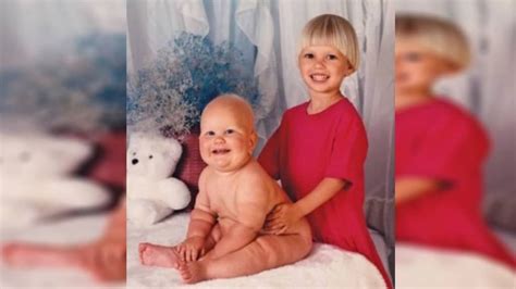 18 Weird And Funny Newborn Baby Photos That Should Not Be On The Internet