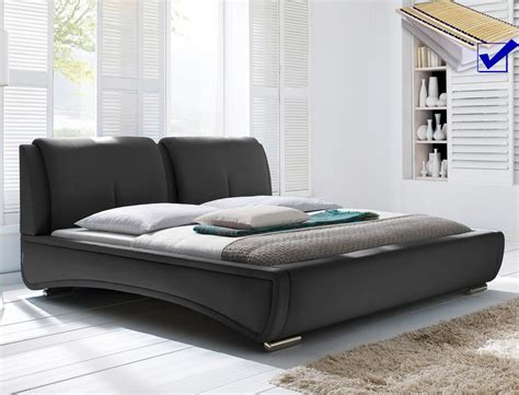 Daher ist es so wichtig, das richtige zu finden! Bett Mit Matratze Und Lattenrost 180x200 | Massivholzbett ...