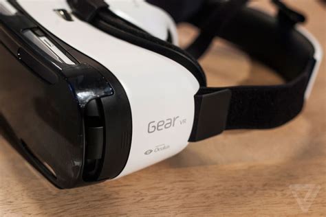 Samsung S Gear Vr Is The First Virtual Reality Headset You Might Actually Want To Buy The Verge