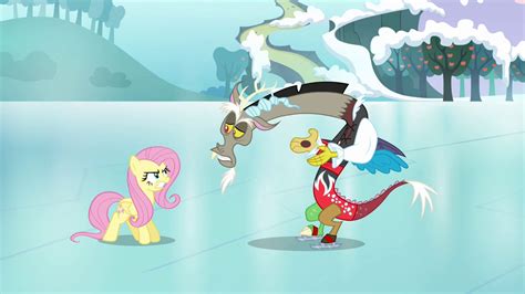 Image Discord And Fluttershy Whats Wrong Pal S03e10