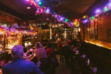 The Best Nyc Bars With Live Music New York The Infatuation