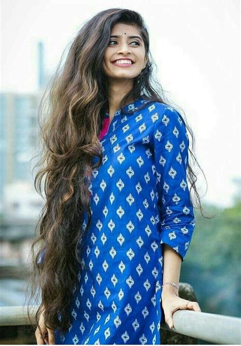 Pin By Sajida Sazi On L Love Long Hair Long Indian Hair Beautiful