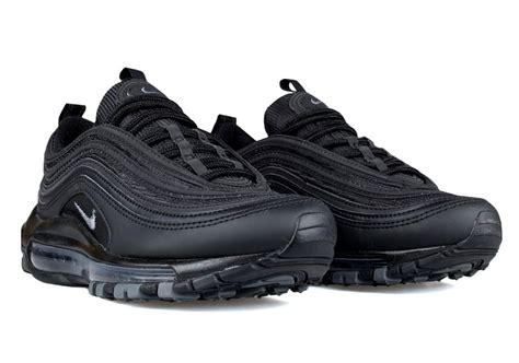 The Nike Air Max 97 “triple Black” For Women Just Released