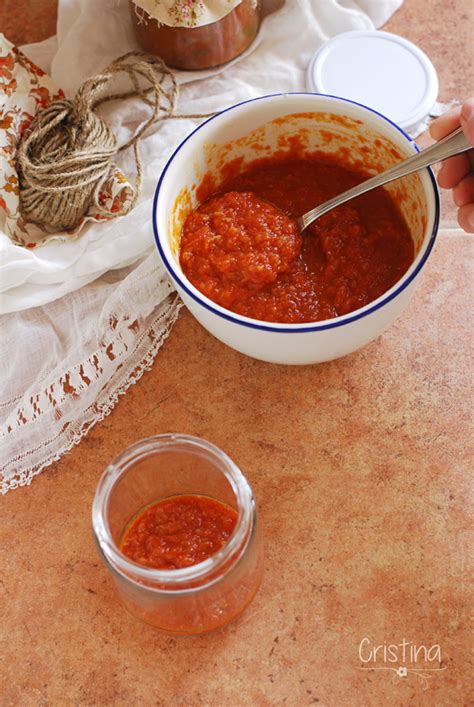 La perdiz, al ser un ave más grande, permite muchas más elaboraciones. Cómo elaborar conservas caseras: salsa de tomate | Recetas ...