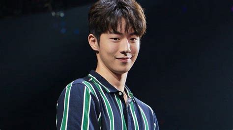 Nam joo hyuk, pria yang mengawali karirnya dari dunia modeling ini lahir di busan, korea selatan pada tanggal 22 februari 1994. Inilah 8 Drama Korea Populer yang Diperankan Nam Joo Hyuk ...