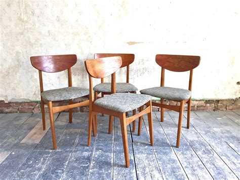 Mid Century Modern Kitchen Chairs Mid Century Modern Walnut Dining