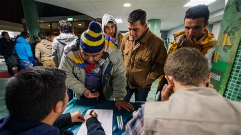 80000 Asylum Seekers To Be Deported From Sweden