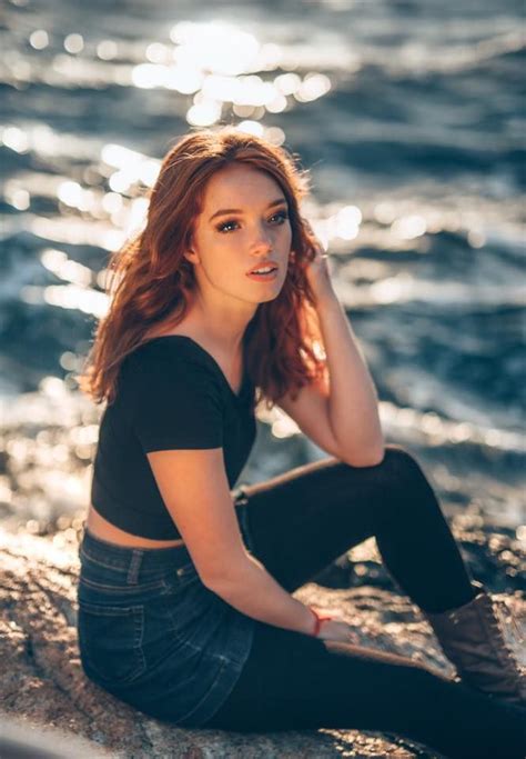 Riley Rasmussen Wunderschöne Lange Rote Haare Sommersprossen Model Frau Schönheit Pretty