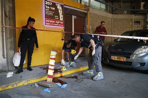 5 Killed In Tel Aviv And West Bank By Palestinian Attackers The New