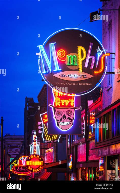 Neon Signs Hi Res Stock Photography And Images Alamy