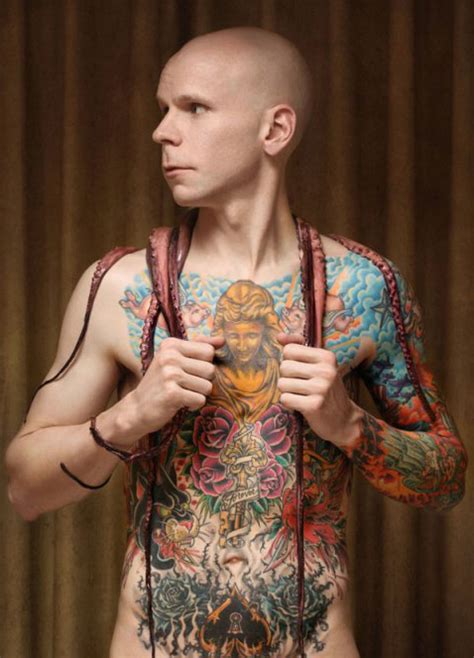 Tattoos And Tentacles By Julian Murray Captures Inked People With