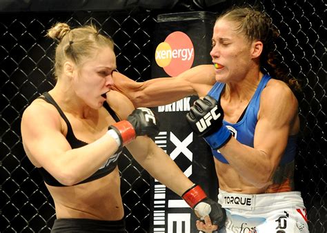 Ronda Rousey Vs Liz Carmouche Photos Of Historic Ufc Women’s Fight
