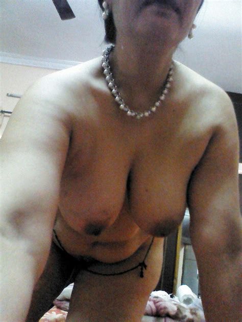 Desi Aunty Nagma Hot Pics Pics Xhamster The Best Porn Website