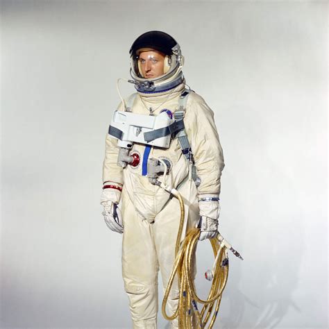 A Photographic History Of Us Spacesuits Space Suit History Nasa