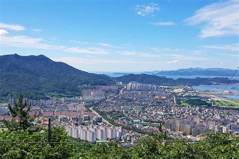 Jinhae Gu Best Resorts South Korea Find Fellow Travelers With