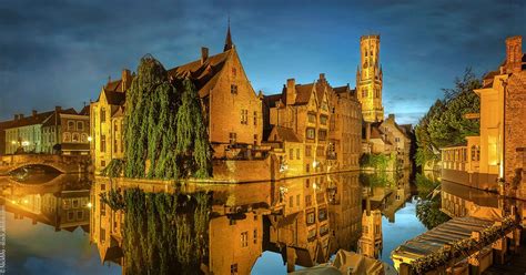Il abrite les institutions comtales des flandres suivantes: Bruges secrète (avec images) | Bruges, Guide du routard ...