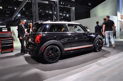 Hands On With The 2019 Mini Jcw Knights Edition Motoringfile