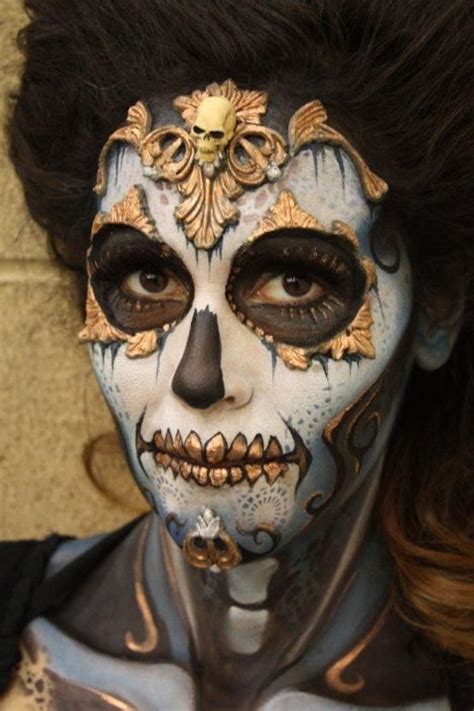 Easy for kids to draw but cool enough for adults and teens to try and be proud enough of the result to want to hand on the wall or at least make a gift card out of, this easy art idea is fun to try. 23 Best Sugar Skull Halloween Makeup Ideas - Feed Inspiration