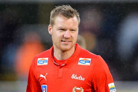 Mayron george om känslan att vara på plats och vad han hoppas kunna bidra med till kalmar ff. Efter provspel - han väljer Kalmar FF | Aftonbladet