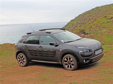 Opiniones, prueba, precios del citroën c4 cactus, nuevo suv y crossover urbano a la venta los años 2018, 2019 y 2020. Citroën C4 Cactus: Estreno oficial en Chile - Autocosmos.com