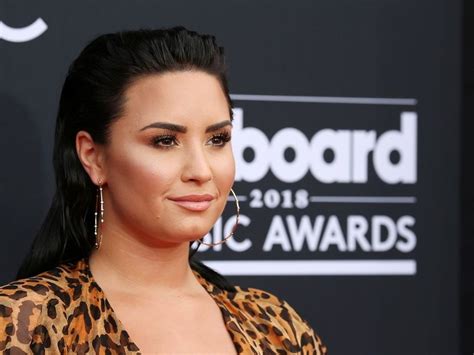 Demi Lovato Shares Sexiest Nude Bathtub Selfie Toronto Sun