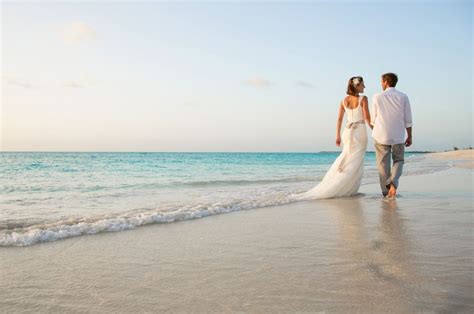 Beachfront Turks And Caicos Destination Wedding Venue The Tuscany