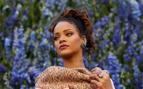 Download Wallpapers Rihanna 4k Barbadian Singer Beautiful Woman
