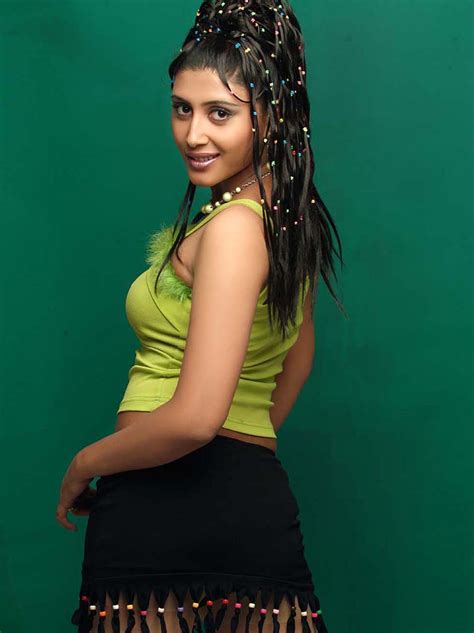 breaking news online reva actress spicy stills photos kannada actress reva photos stills