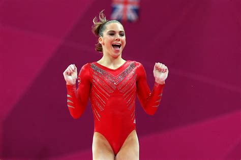 Us Women Win 1st Olympic Gymnastics Gold Since 1996 Cbs News