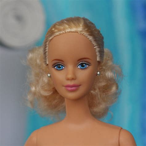 Nude Tnt Barbie Blonde Curly Hair Blue Eyes San Francisco Mackie New