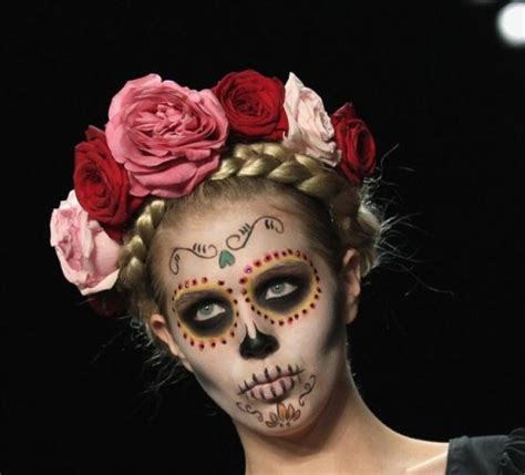 35 Ideas De Peinados De Catrina Mexicana Para Maquillaje 【top 2020】