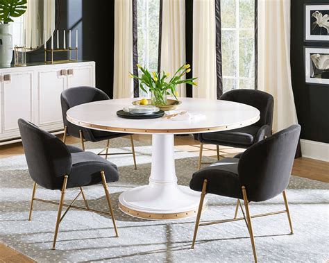 Shocking Collections Of Simple Centerpieces For Dining Room Tables