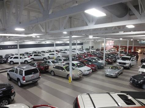 Maybe you would like to learn more about one of these? Snell Motors : Mankato, MN 56001 Car Dealership, and Auto ...