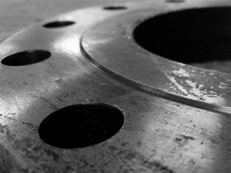 Guide To Flange Face Finish Types Enerpac Blog