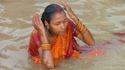 The Ganges River The Story Of India Photo Gallery Pbs