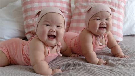 Twin Babies Just Never Fail To Make Us Laugh Videos Compilation 2018