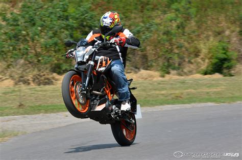 Find complete philippines specs and updated prices for the ktm 390 duke 2021. Đánh giá KTM 390 Duke 2015 - Car - Tạp chí Xe và Phong ...